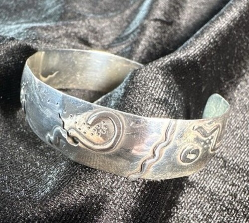 1996 Kathy Mitchell Signed Sterling Silver Cuff. Hand-forged Waves & Tendrils.